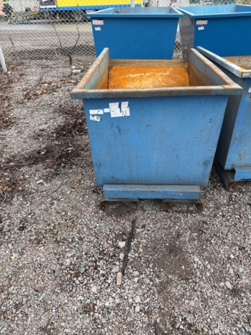 1321517-2 Tipping container