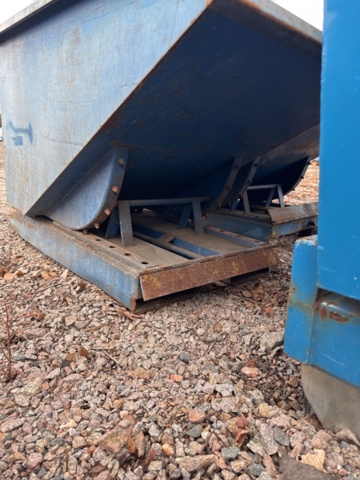 1321518-4 Tipping container