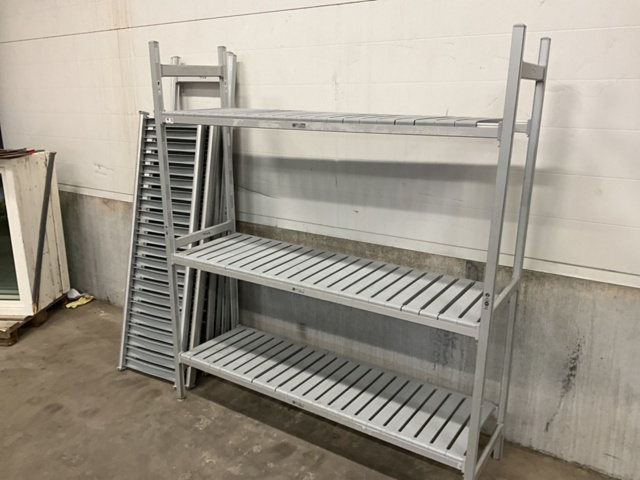 1198307-6 2 storage shelves/cold room shelves