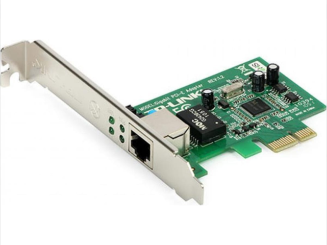 1338595-9 Network card, Webcam, SSD to PCIe adapter card & iCUE Commander Core
