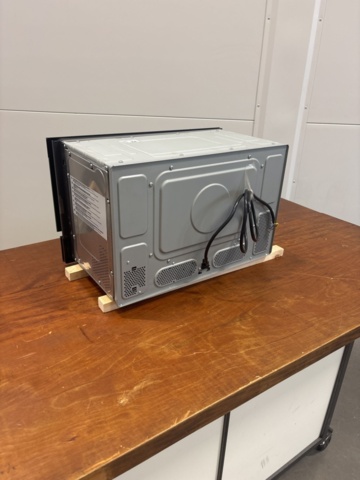 1137730-8 Smeg microwave with grill MP322X1