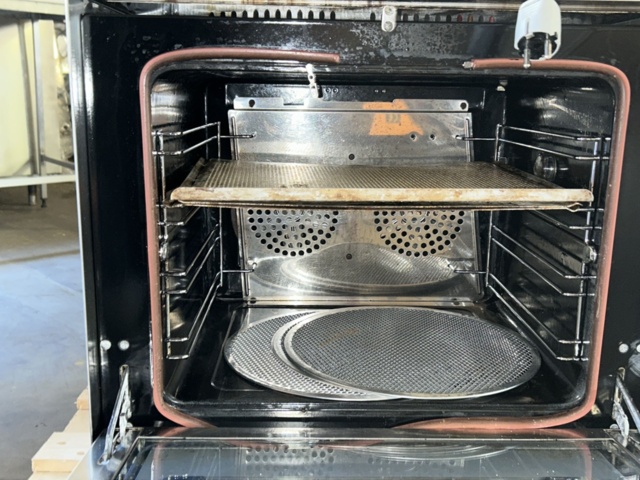 1317166-4 Bake-off Oven Unox XF030-TG