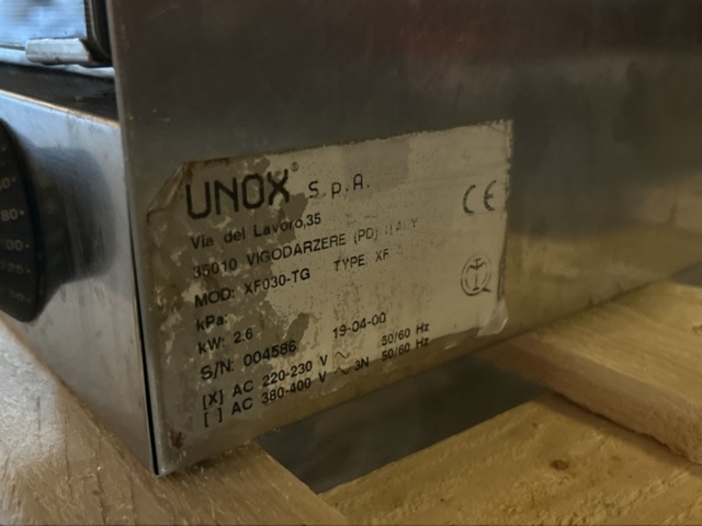 1317166-5 Bake-off Oven Unox XF030-TG