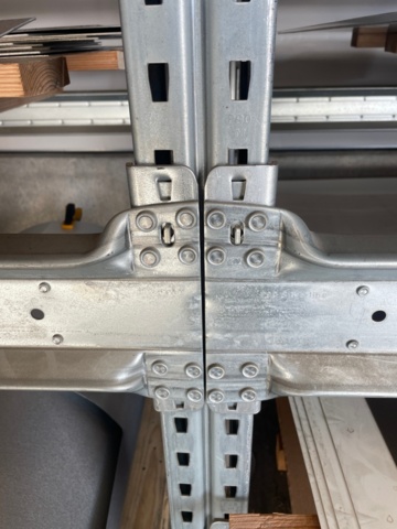 1316703-4 Pallet rack. NOTE: No content.