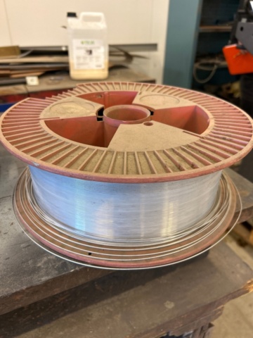 1316707-5 Mig welder Scanweld with tube, welding table, welding helmet