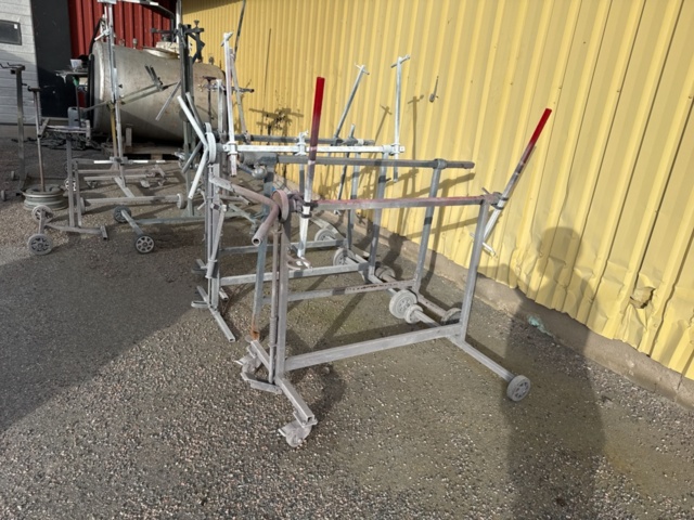 1309025-4 Samling med lackställningar, olika utföranden ca 20 st