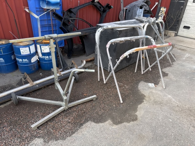 1309025-5 Samling med lackställningar, olika utföranden ca 20 st