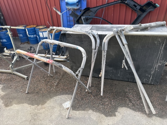 1309025-6 Samling med lackställningar, olika utföranden ca 20 st