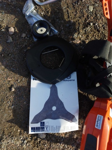 1334622-4 Garden & tools