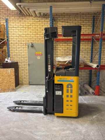 1321521-4 Electric stacker Atlet AJN 160
