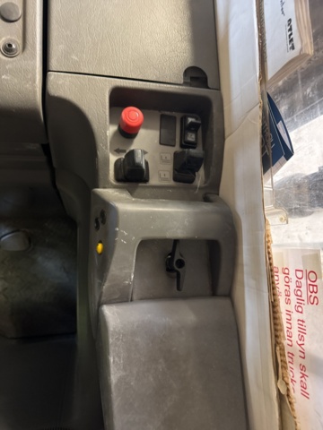 1321521-13 Electric stacker Atlet AJN 160