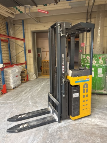 1321521-2 Electric stacker Atlet AJN 160