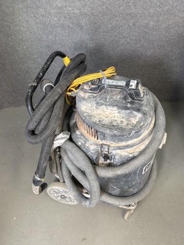 1308824-4 Wet vacuum cleaner 70 L - Numatic WVD2000