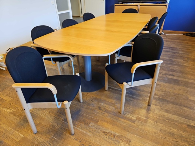 1316775-5 Conference furniture