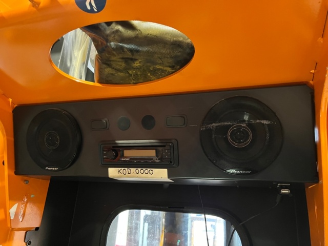 1341052-20 Pick truck vertical Still MX-Q