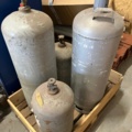 1341054-4 Gas cylinders