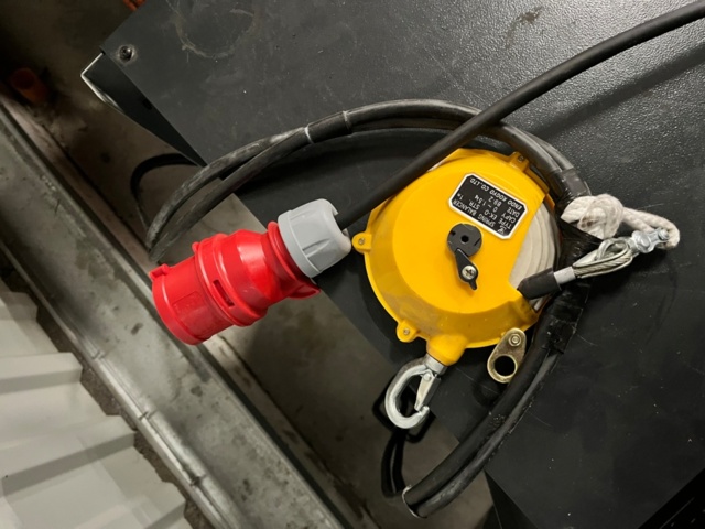 1341052-28 Pick truck vertical Still MX-Q