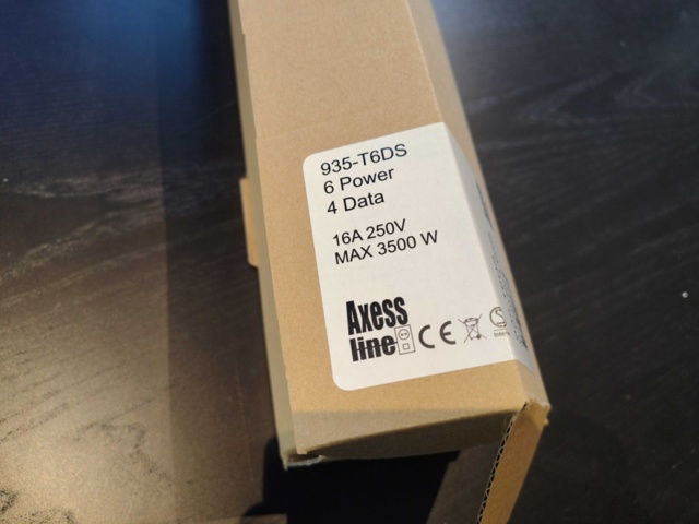 1341195-9 Power strip with network ports, 6 pcs - Axessline 935-T6DS, 6 outlets