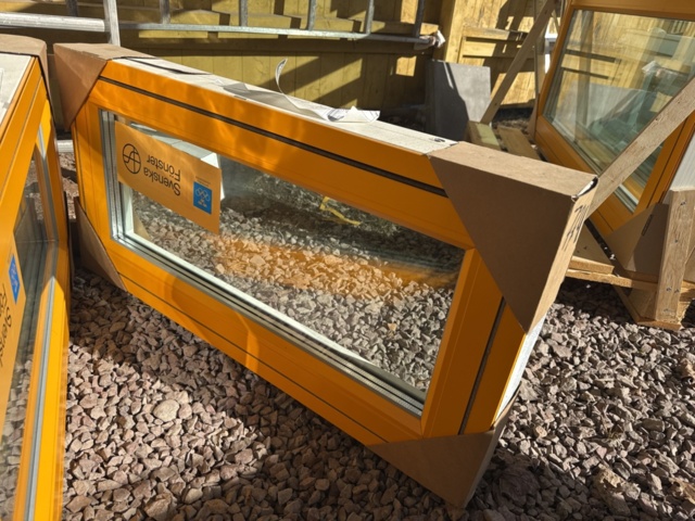 1341790-7 Window Wood/Aluminum turn -3-glass 5-10 2pcs NEW