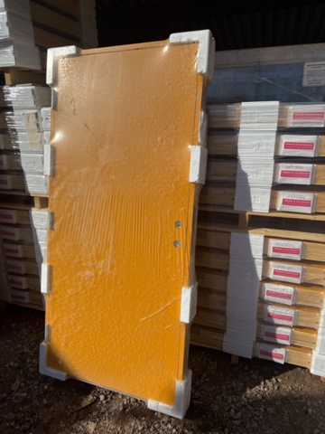 1341803-4 Hot storage doors Yellow smooth 10-21 right 1 pc NEW