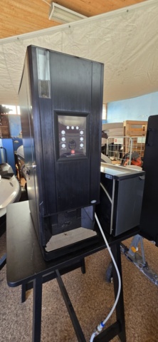 1175594-1 Coffee machine Coffee Qeeen CQube SF 12 incl. milk cooler