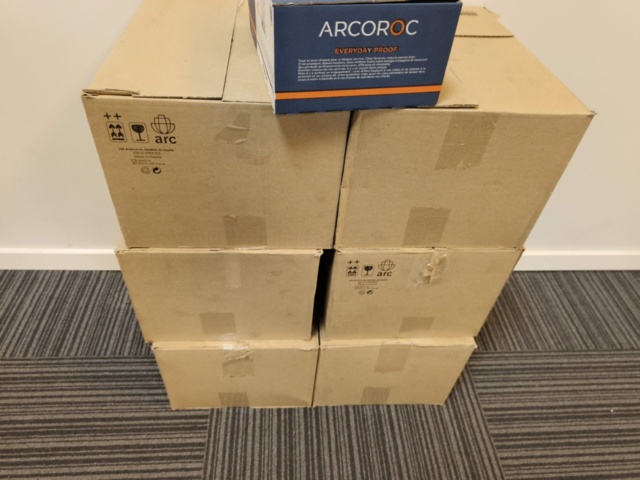 1330968-8 Lot of drinking glasses Arcoroc