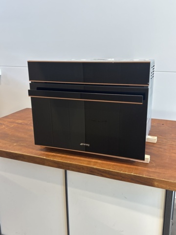 1137753-2 Smeg combination microwave compact oven SO4604M2PNR