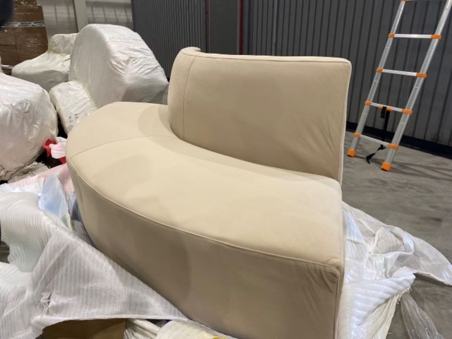 1342234-2 New round sofa in velvet (suede)