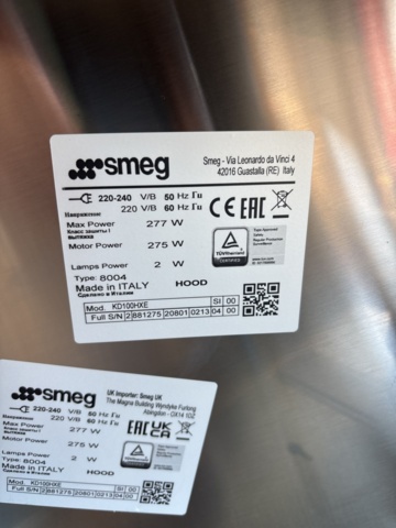 1137760-12 Smeg wall mounted cooker hood KD100HXE