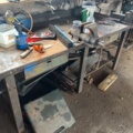 1333910-3 Welding bench with 2 vises