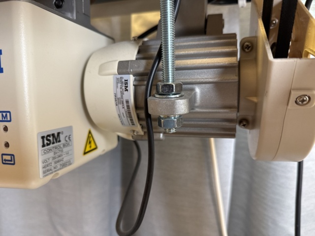 1341835-7 Industrial sewing machine – Juki DDL-8700 with accessories