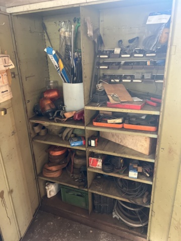 1333918-4 Sheet metal cabinet, tool board, various tools and wiring