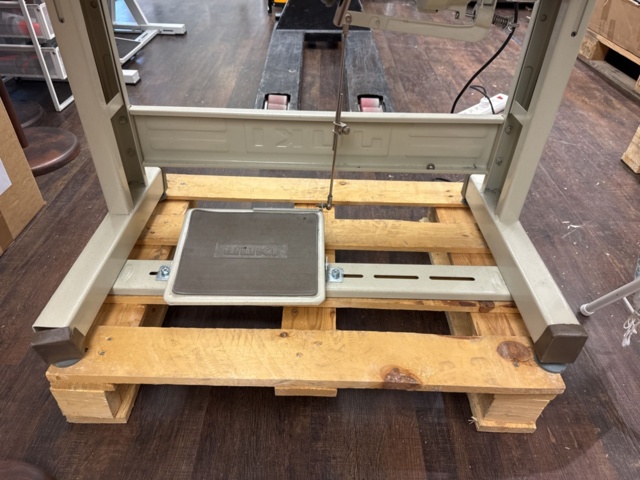 1341836-5 Industrial sewing machine – Juki DDL-8700 with mannequin and ironing board