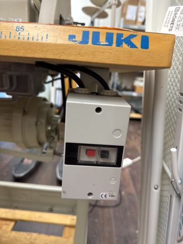 1341836-9 Industrial sewing machine – Juki DDL-8700 with mannequin and ironing board