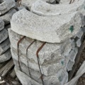 1342185-1 1 pallet Granite curbstone RF2 120 radius 0.75m