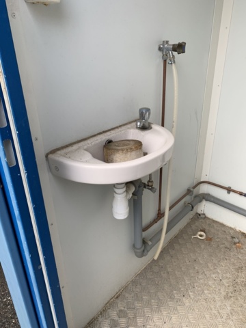 1342326-12 Toilet shed water toilet double