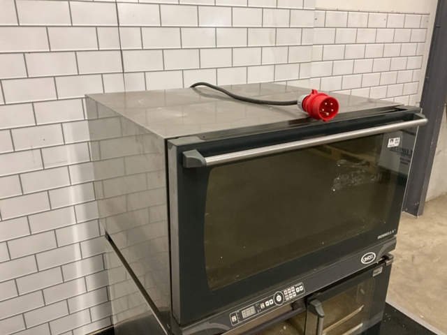 1198310-3 Unox Bakeoff oven