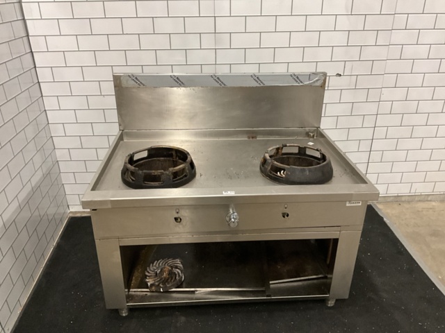 1198311-8 Casta Wok Cooker