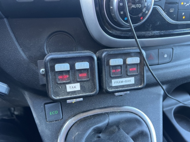 1277177-28 Renault Trafic Van 2.8t 2.0 dCi Manual, 120hp -2020