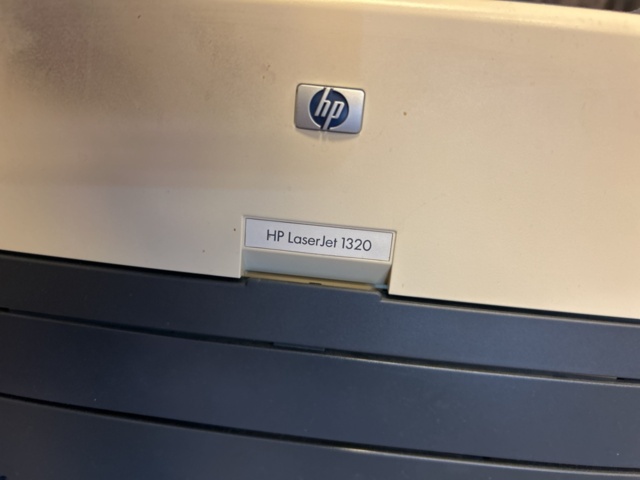 1332559-39 Office furniture - Desk, office chair, computer monitor, and more