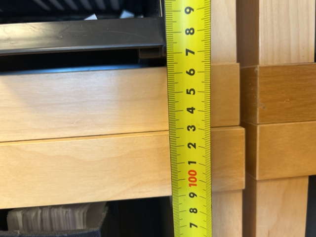 1332559-46 Office furniture - Desk, office chair, computer monitor, and more