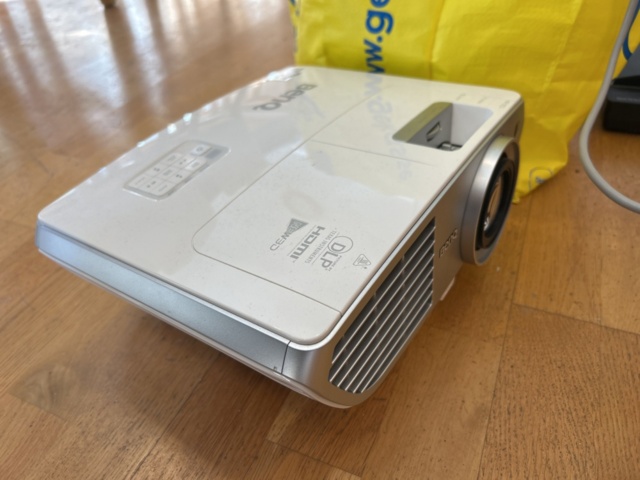 1332564-1 Projector - Benq W1300