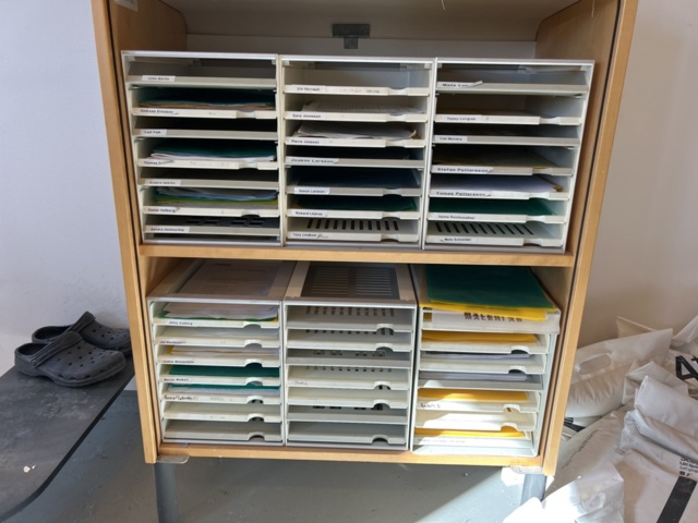 1332565-2 Shuttered wardrobe - NKR