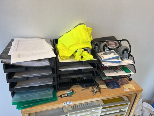 1332565-3 Shuttered wardrobe - NKR