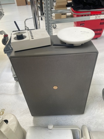 1316783-3 Audiopro speaker system with 8 speakers