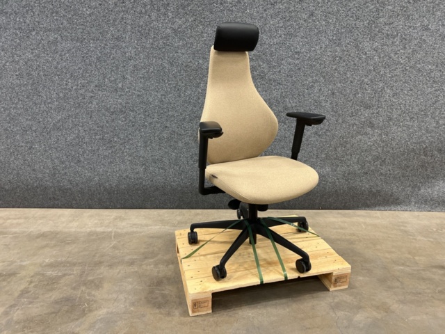 1342434-2 Office chair HURRAY, high back, sand