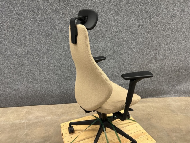 1342434-4 Office chair HURRAY, high back, sand