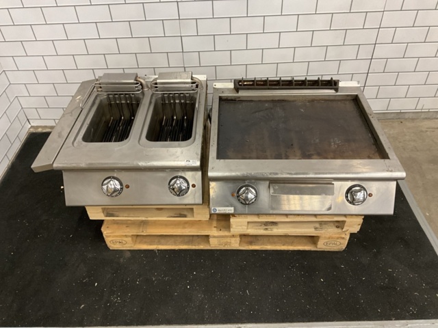 1198314-2 Mareno Deep Fryer and Frying Table