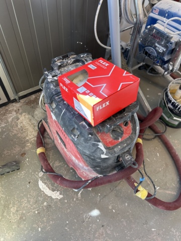 1332569-2 Vacuum cleaner and sander - Flex Tools