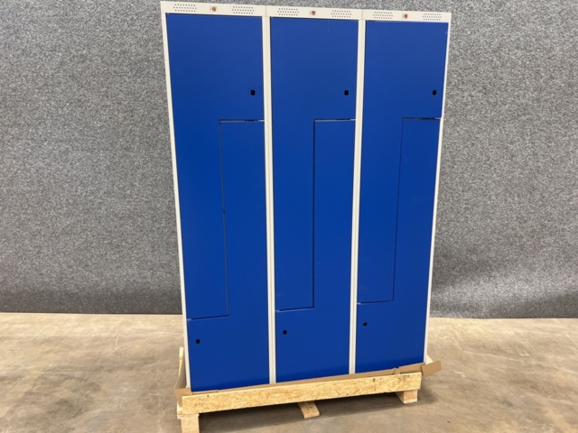 1342441-2 Z-cabinet CLASSIC 3 sections, 6 compartments, 1740x1200x550 mm, blue